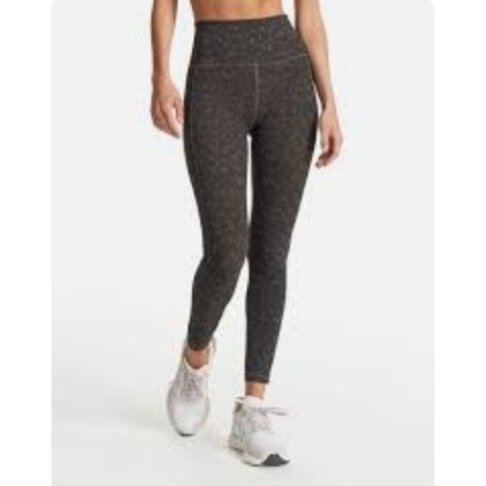 Vuori Daily Legging VW446 Charcoal Leopard Print High Rise Pockets Size L